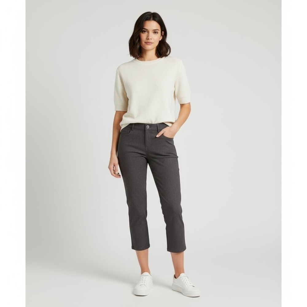 Yelete Gray Pull On Capri Pants Size Small